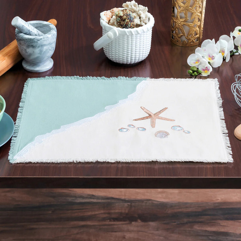 starfish and shells placemat